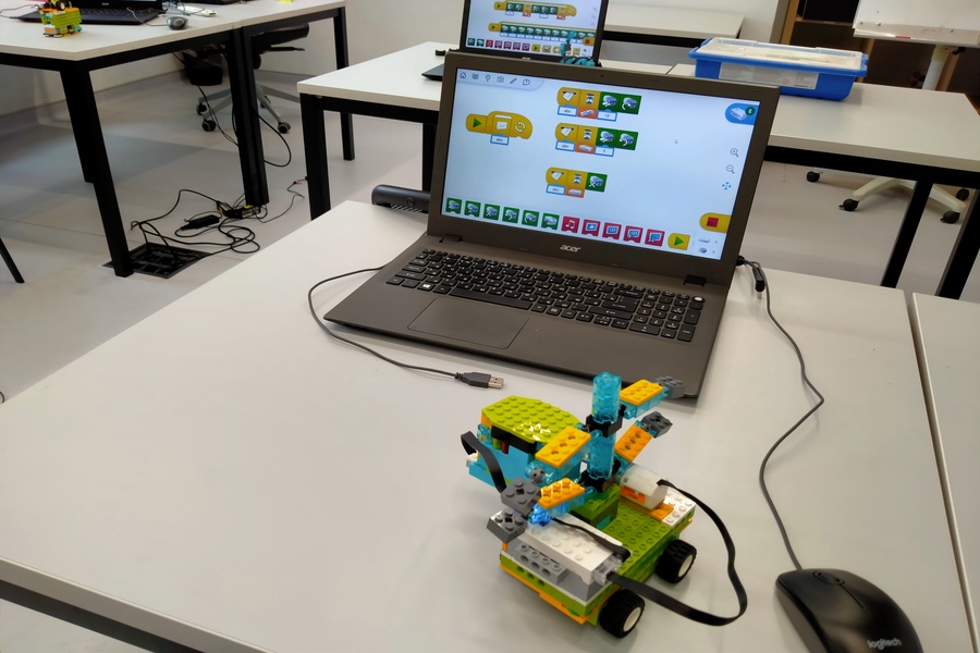 Новосибирские школы введут лимит на внеурочную деятельность в новом учебном году
