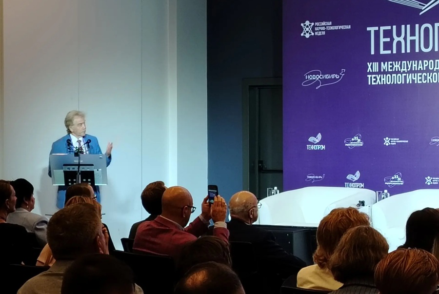 «Никаких огородов и коттеджей»: в Кольцово настаивают на принятии программы развития территории вокруг СКИФа