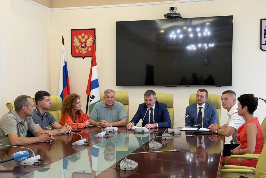 Власти и бизнес договорились о стабилизации цен на топливо в Новосибирске