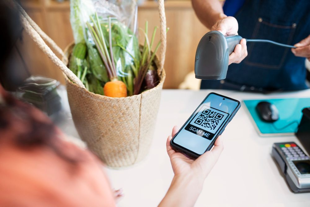 Россияне смогут оплачивать покупки по QR-коду в Индонезии и на Филиппинах