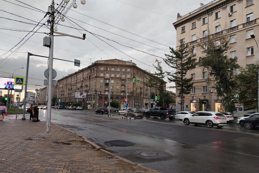 «Со своим — комфортнее»: мэр Новосибирска хочет купить в город второй комплекс для очистки ливневок