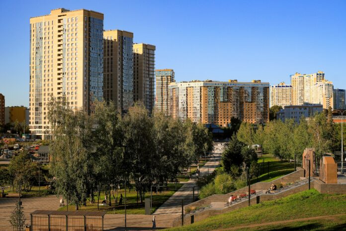Старт квартирной карьеры: как новосибирцы выбирают квартиру детям