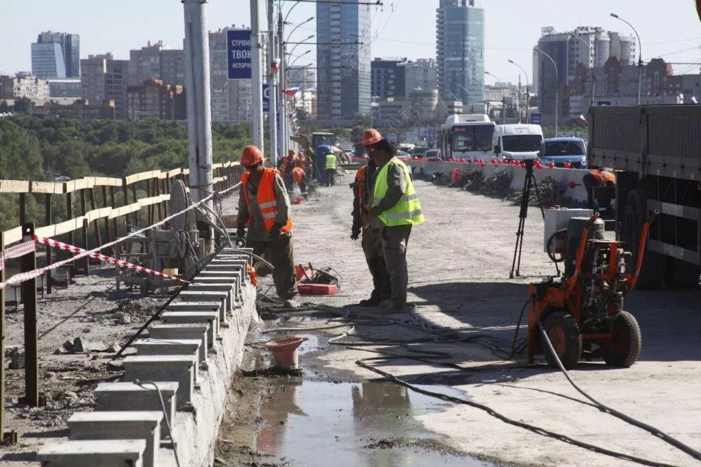 Два моста в Новосибирске сдадут после ремонта досрочно