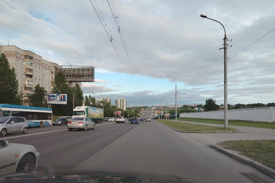 Большегрузный транспорт начнут взвешивать на улицах Новосибирска