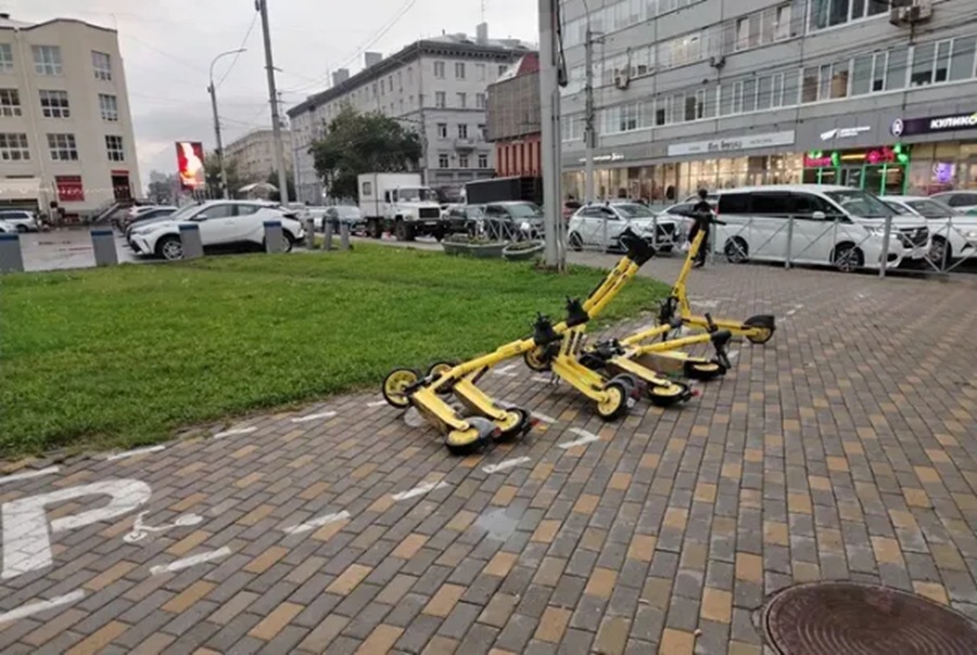 В Новосибирске снова можно ездить на самокатах по ночам