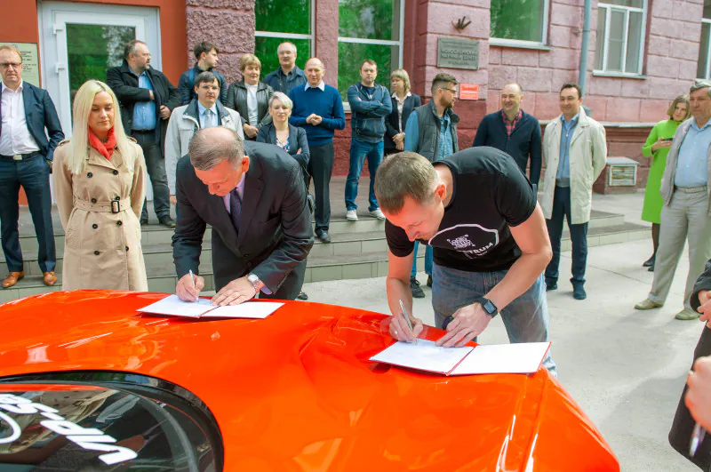 В НГТУ НЭТИ разработают энергоустановку для электромобиля по концепции спорткара Marussia