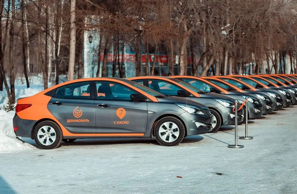 В Новосибирске работает три оператора каршеринга