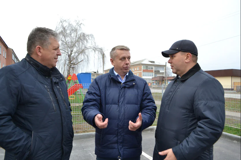 Депутатам Новосибирского района представили будущего главу
