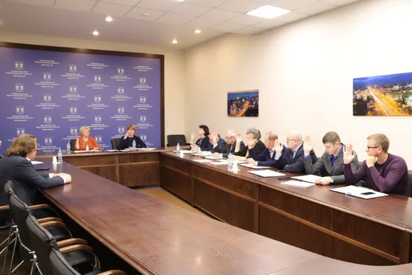 Избирком утвердил депутатство Дмитрия Терешкова