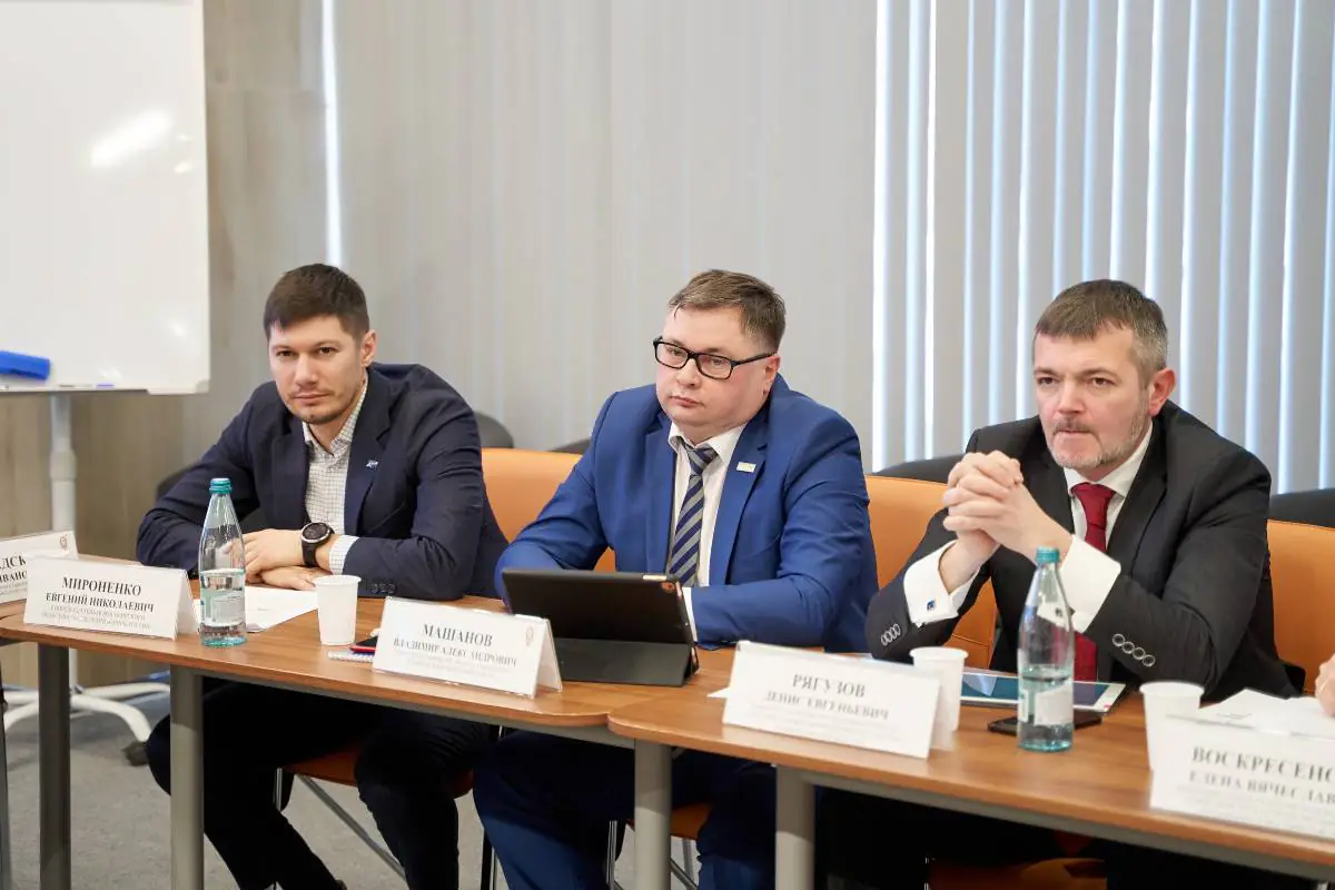 Кадры для промышленных предприятий