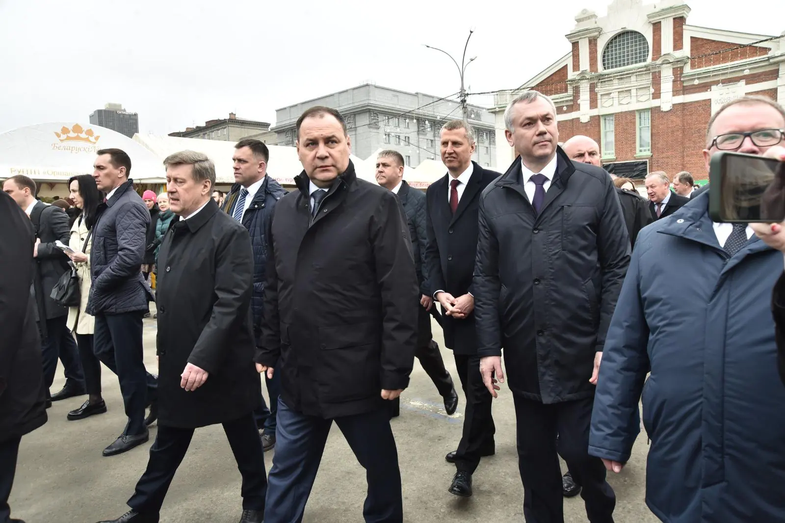 Визит премьер-министра Республики Беларусь Романа Головченко в Новосибирск Визит премьер-министра Республики Беларусь Романа Головченко в Новосибирск