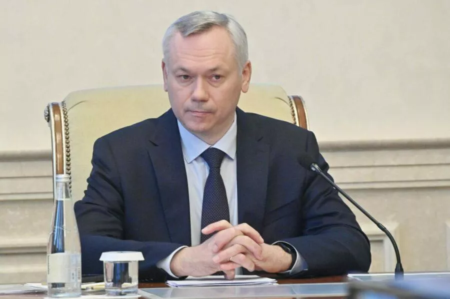 Фейковые сообщения рассылают мошенники от имени новосибирского губернатора