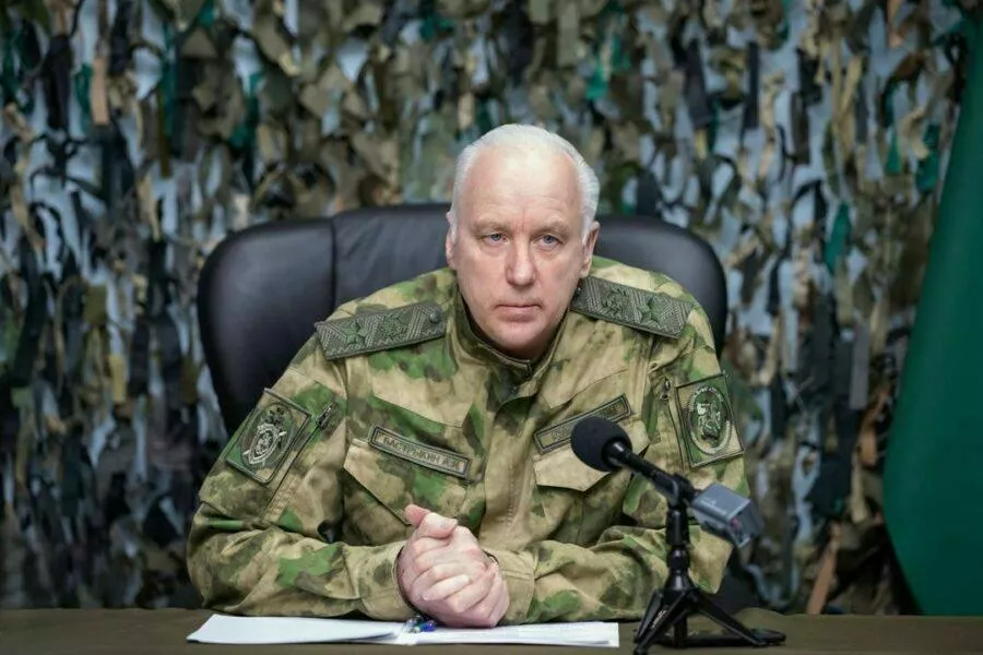 Новосибирское кафе с мигрантами поручил проверить Бастрыкин