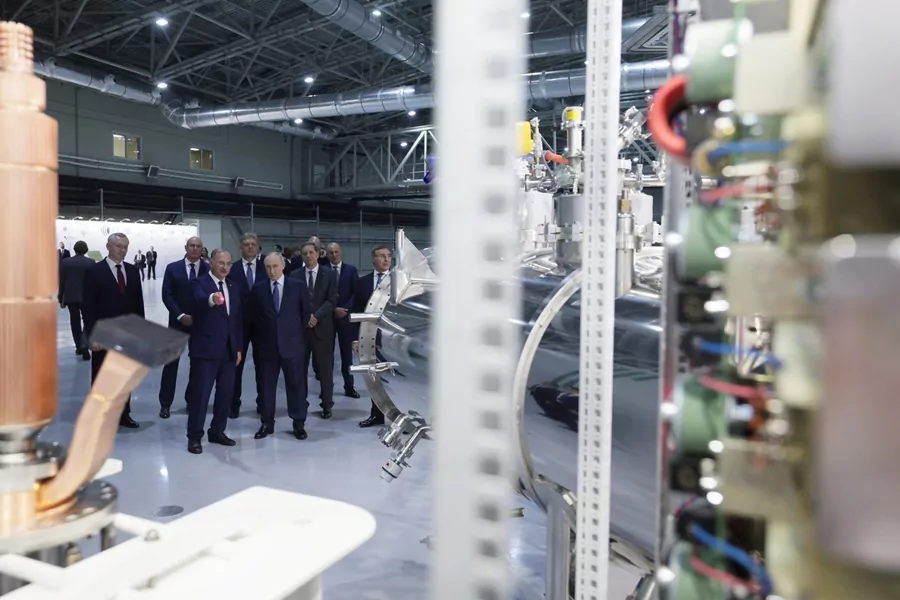Президента России попросили поддержать производителей уникального оборудования